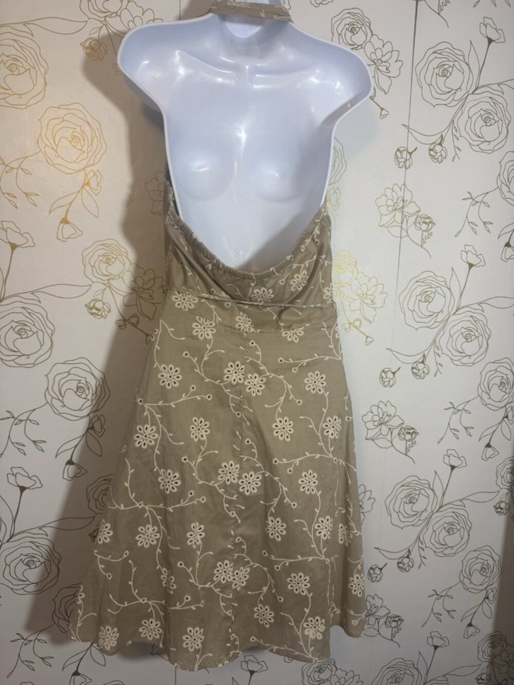Joie Dress Size 8 Khaki Tan Floral Embroidered Eyelet Halter Wrap - Picture 8 of 9